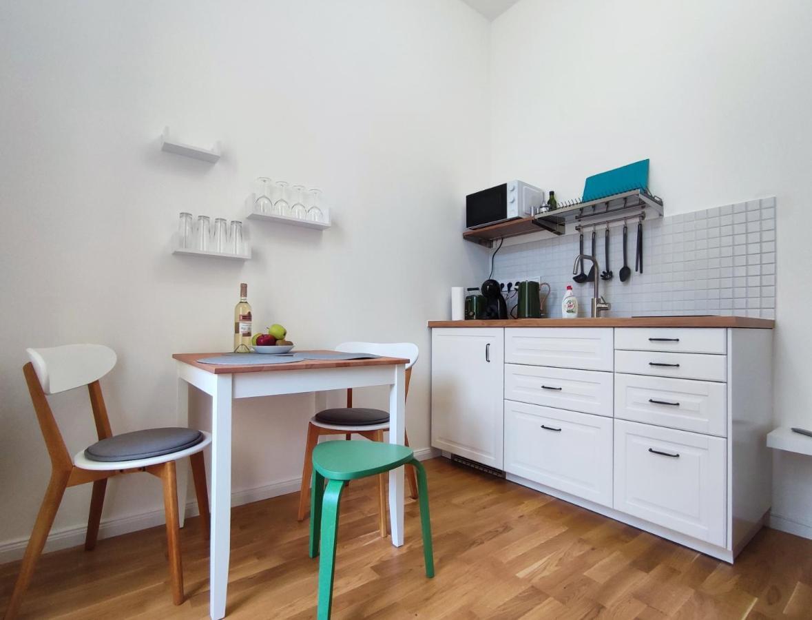 420Welcome.Inn Prague Exterior photo