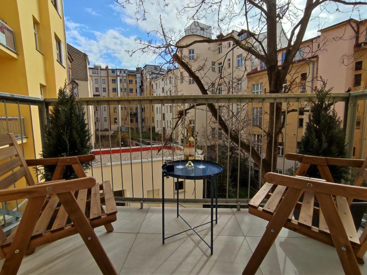 420Welcome.Inn Prague Exterior photo