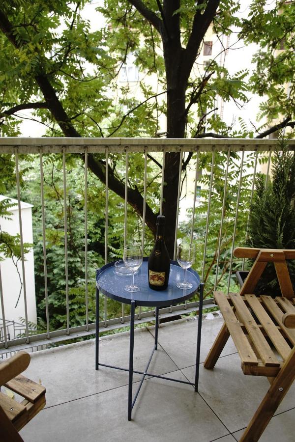 420Welcome.Inn Prague Exterior photo